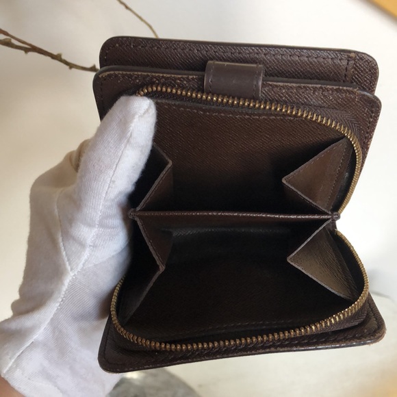 ❌SOLD❌ Louis Vuitton Damier Ebene Zip Compact Bifold Wallet - Picture 9 of 11
